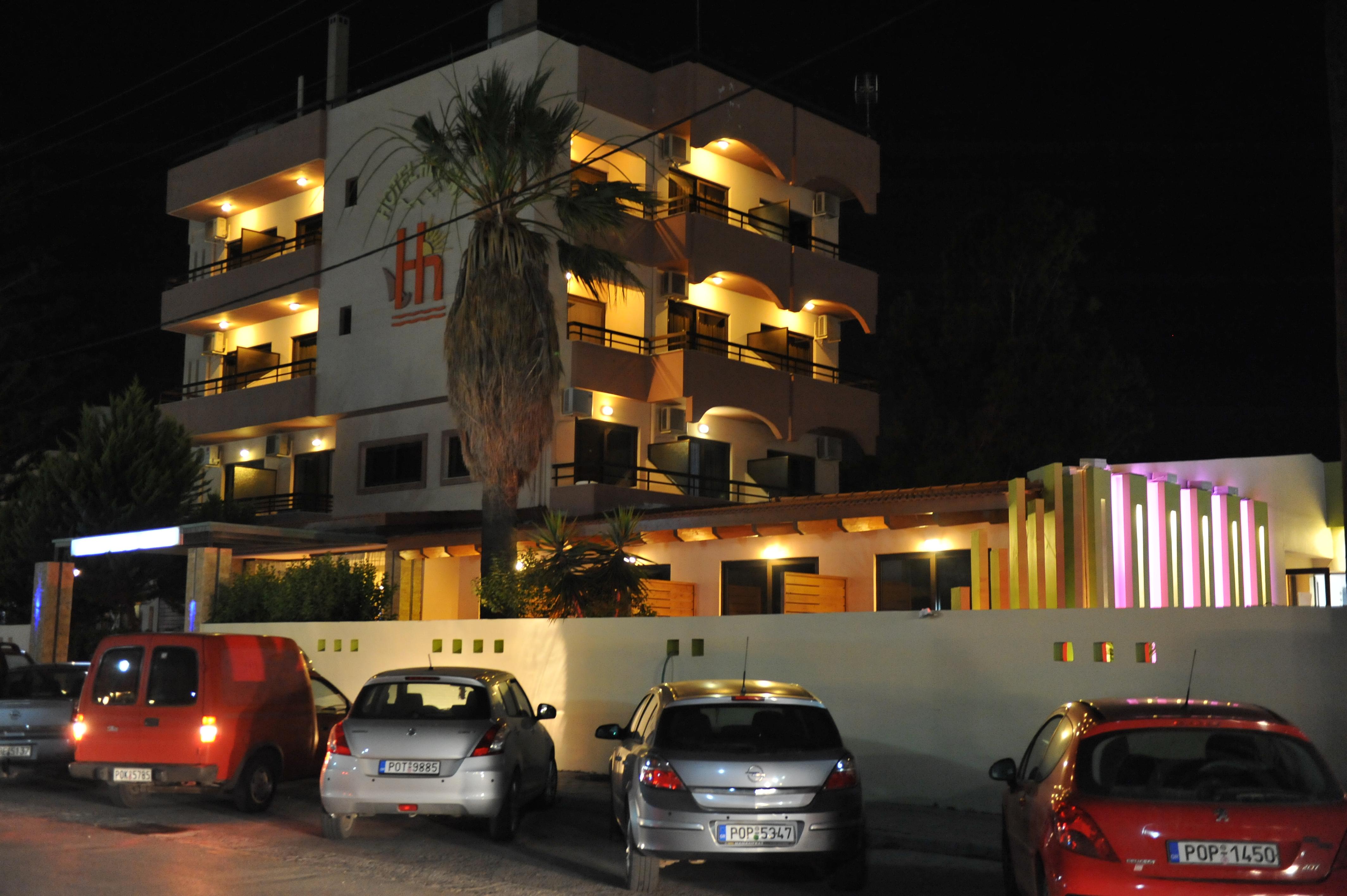 Heleni Beach Hotel イアリソス エクステリア 写真