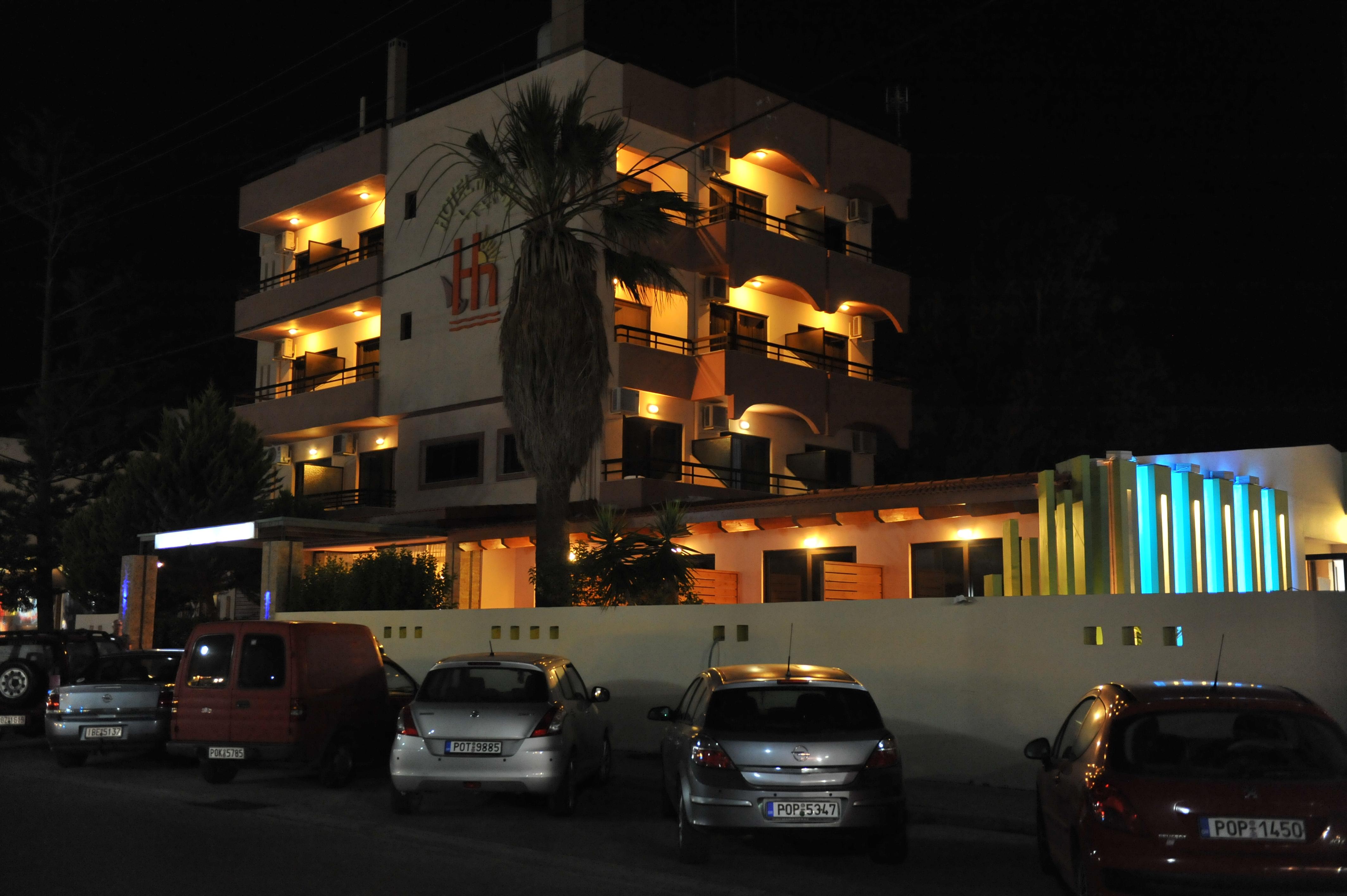 Heleni Beach Hotel イアリソス エクステリア 写真