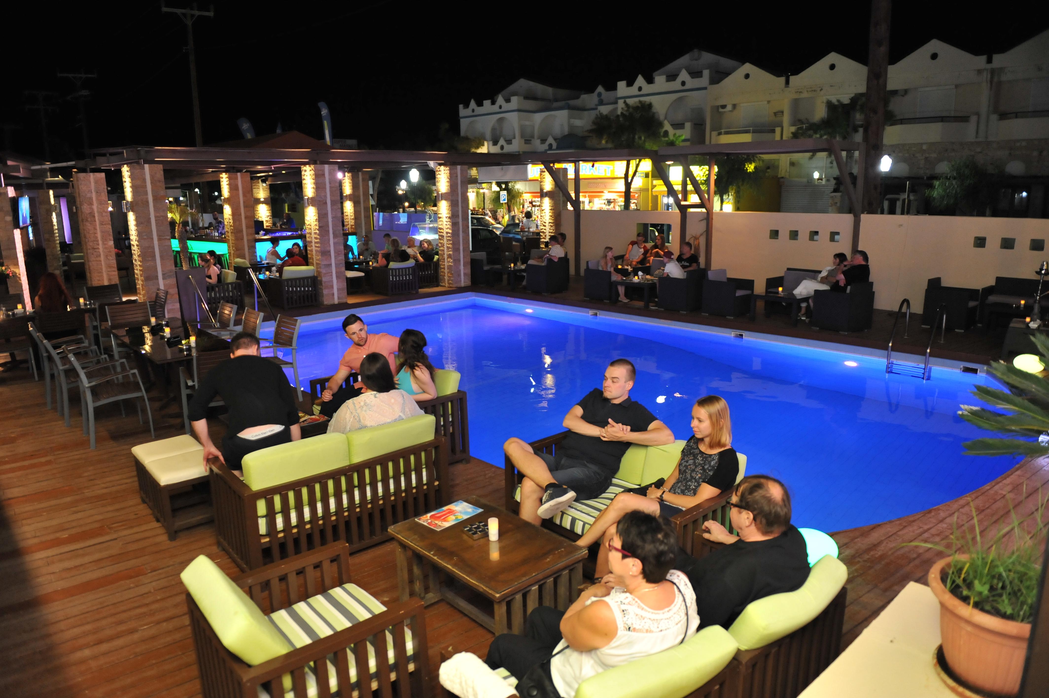 Heleni Beach Hotel イアリソス エクステリア 写真