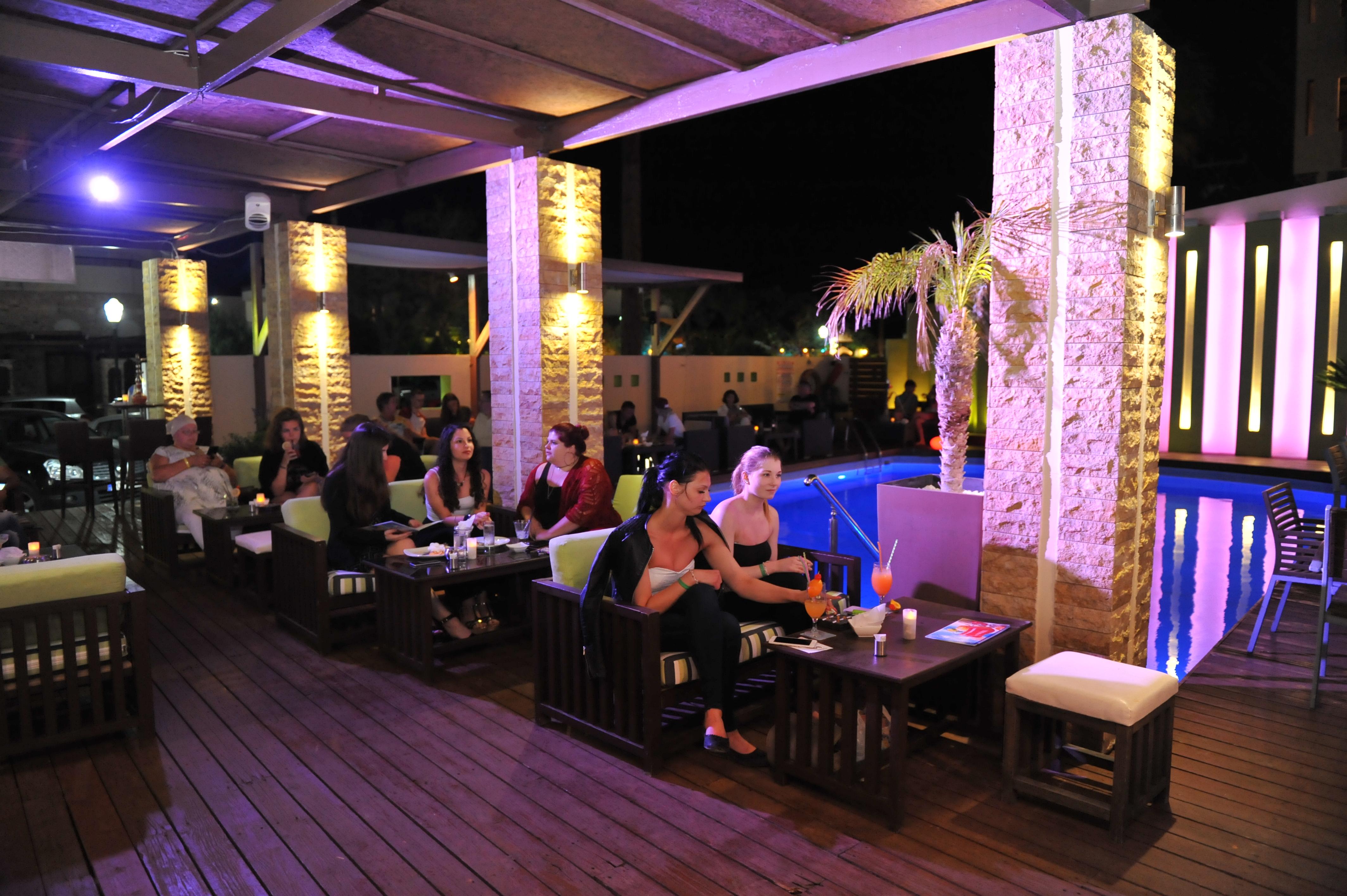 Heleni Beach Hotel イアリソス エクステリア 写真