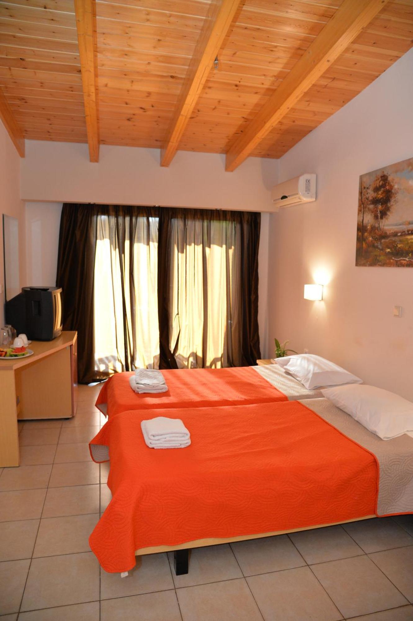 Heleni Beach Hotel イアリソス 部屋 写真